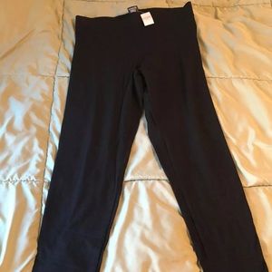 NWT Victoria’s Secret Pink Yoga Pants, Sz Large!!.
